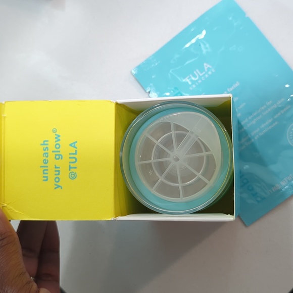 Tula Skincare Bright start Vitamin C antioxidant brightening moisturizer. - Picture 4 of 4
